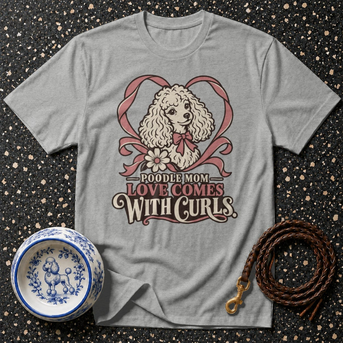 T-shirt Vintage Poodle Mom T-Shirt Poodle Mom T-Shirt | Love Comes With Curls
