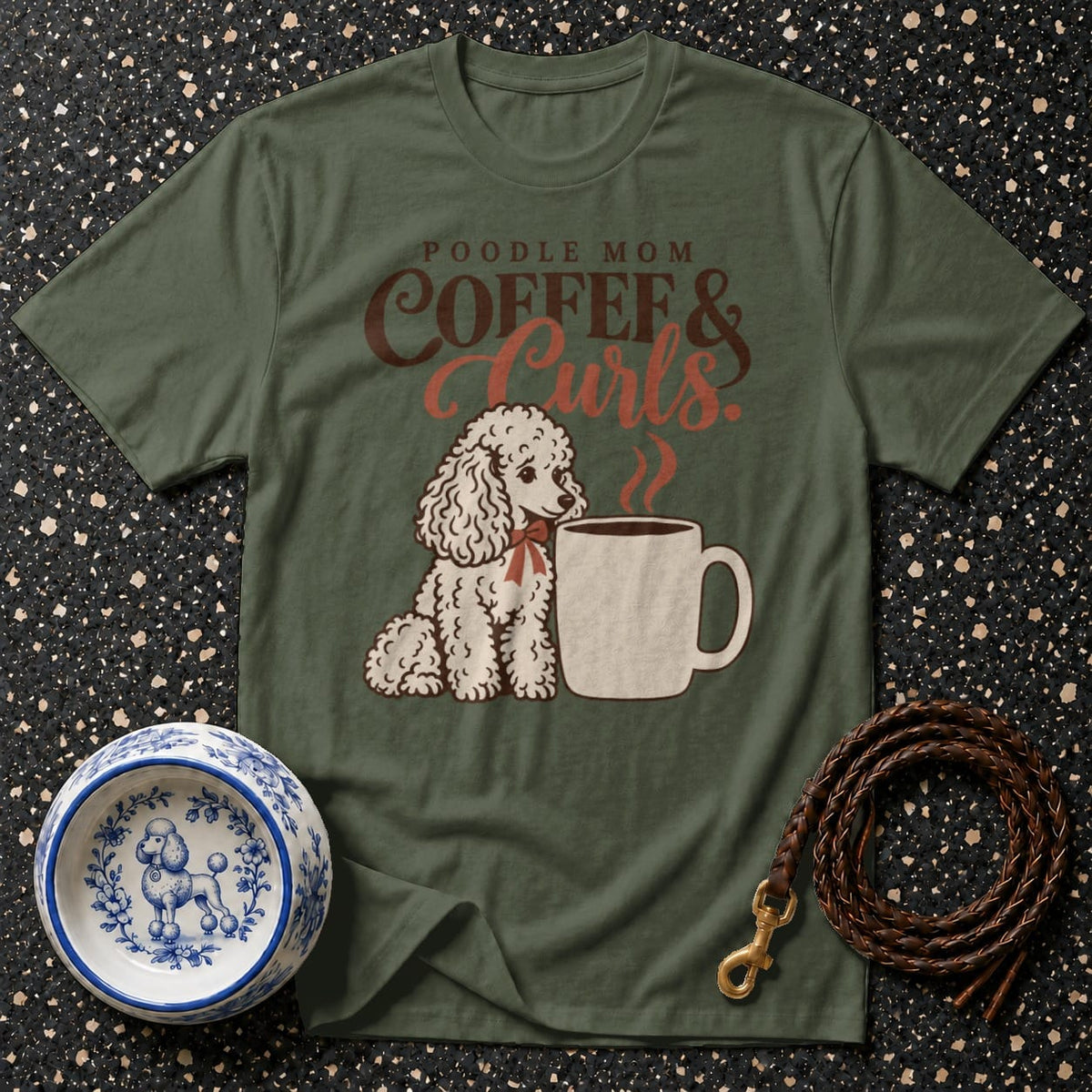 T-shirt Coffee & Curls Poodle Mom T-Shirt Poodle Mom Coffee & Curls T-Shirt | Premium Dog Apparel