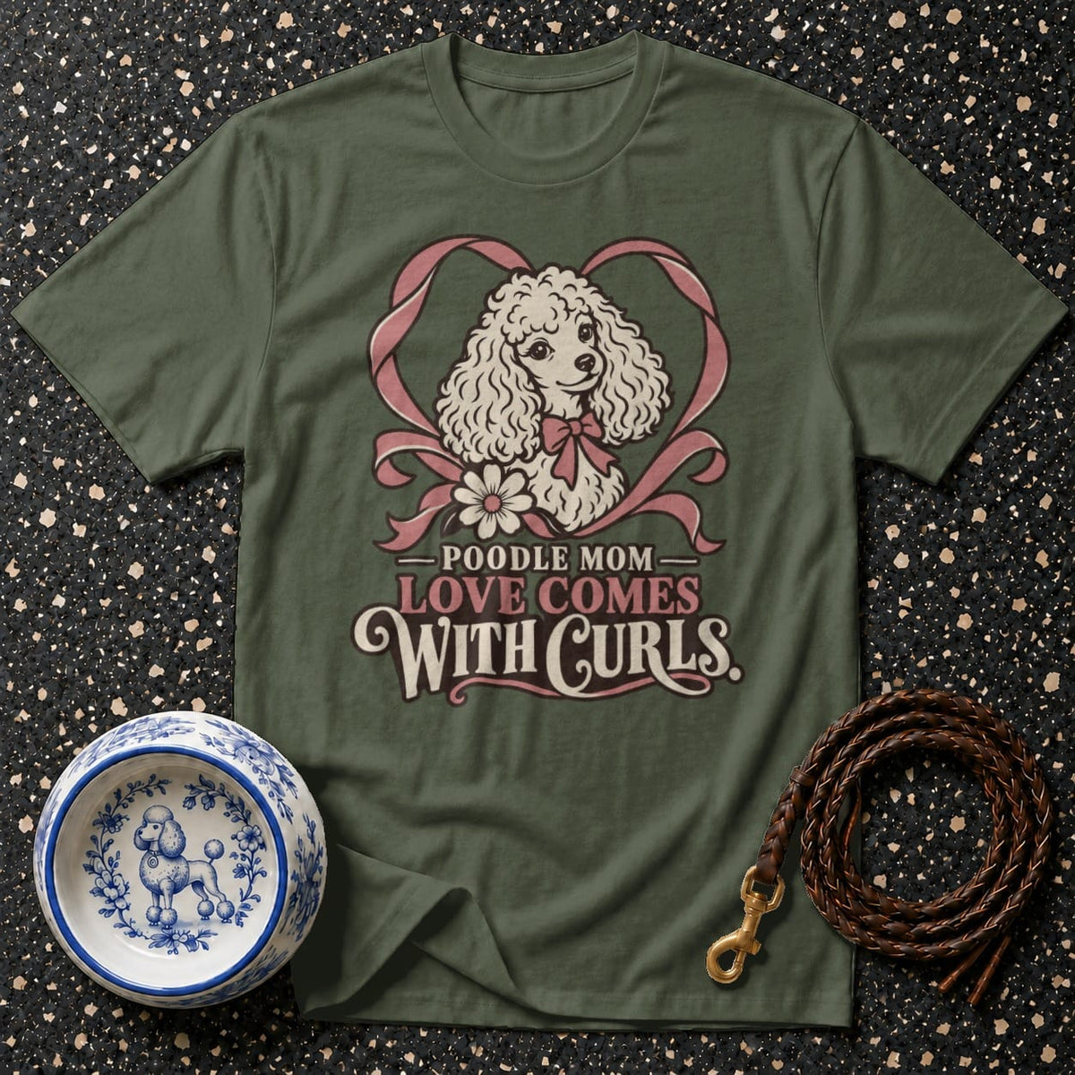 T-shirt Vintage Poodle Mom T-Shirt Poodle Mom T-Shirt | Love Comes With Curls