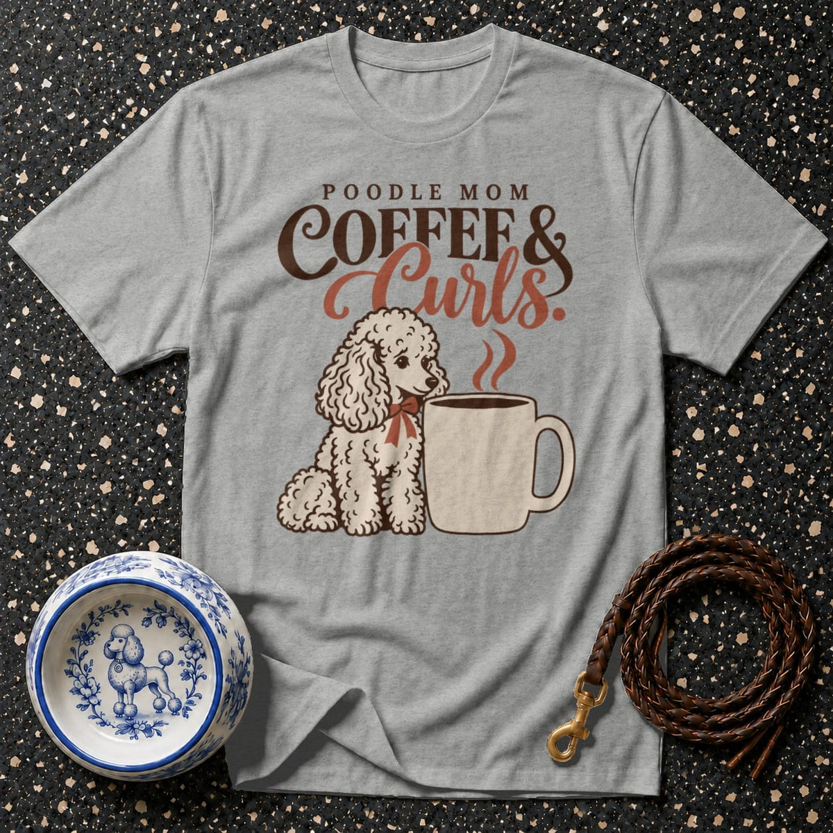 T-shirt Coffee & Curls Poodle Mom T-Shirt Poodle Mom Coffee & Curls T-Shirt | Premium Dog Apparel