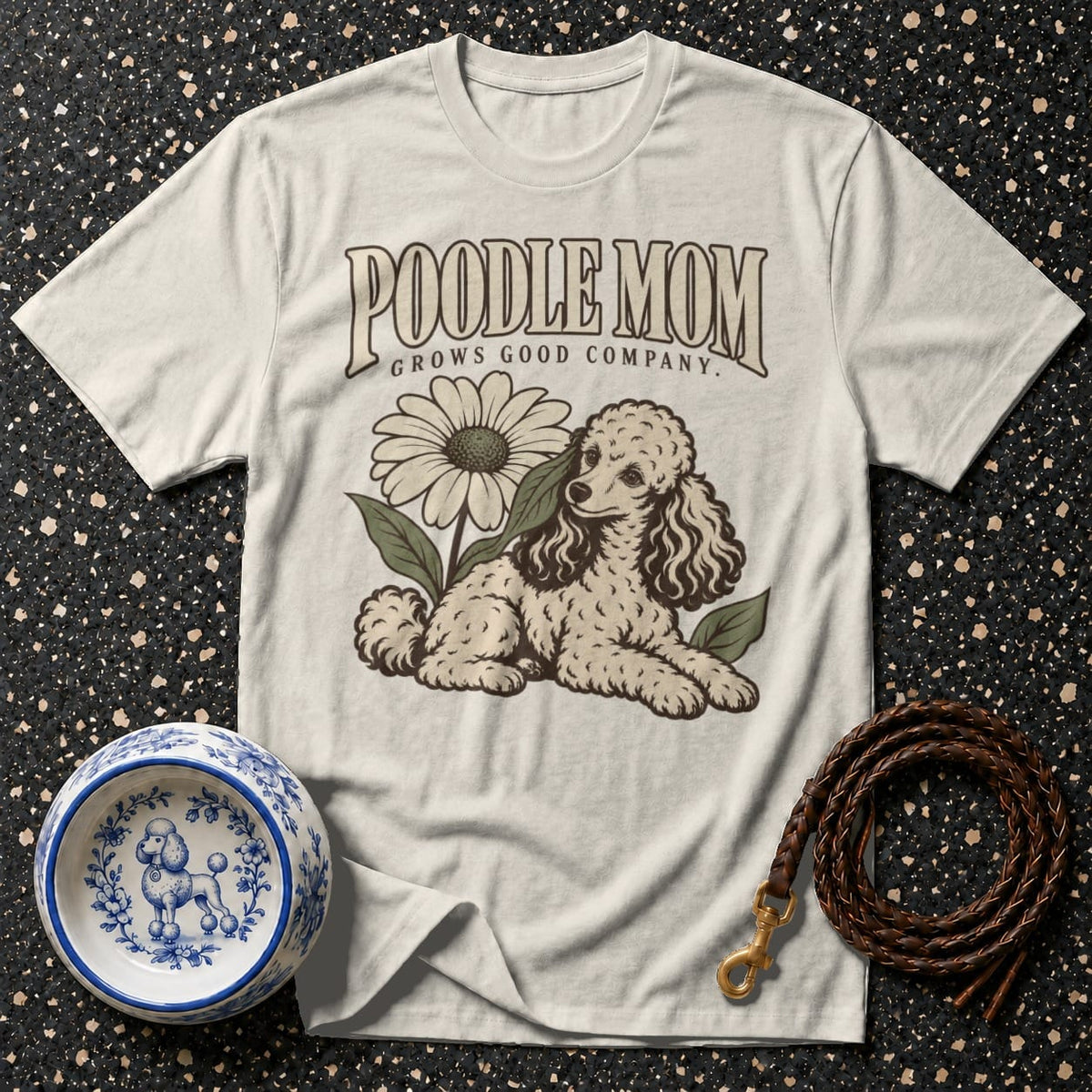 T-shirt Vintage Poodle Mom Floral T-Shirt Poodle Mom T-Shirt | Dog Lover Apparel