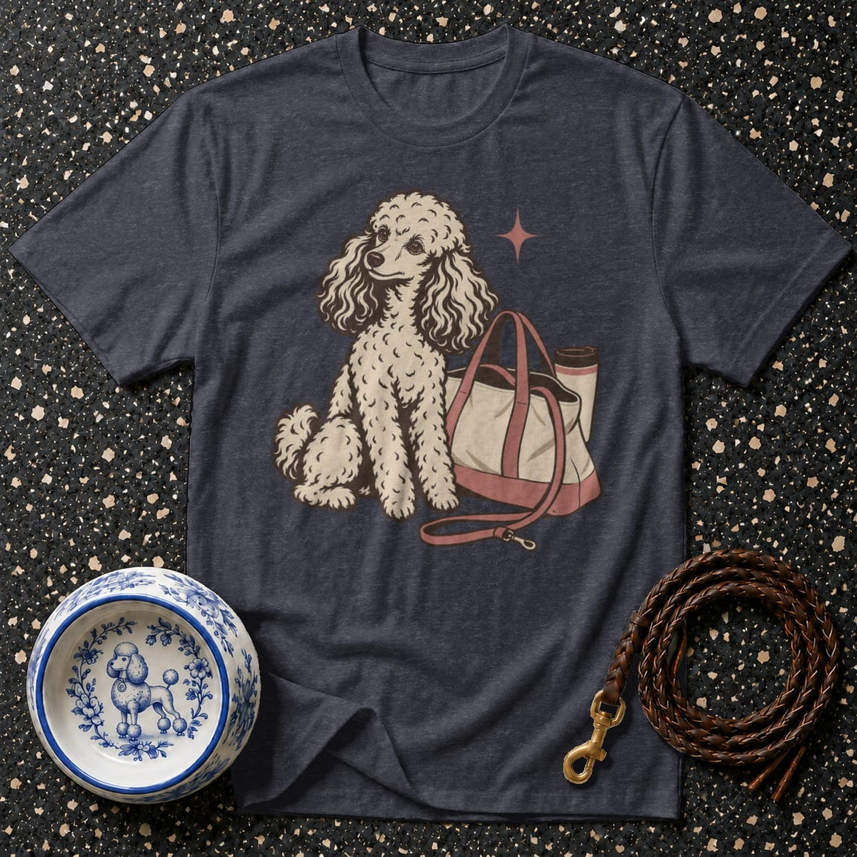 T-shirt Chic Poodle Outing T-Shirt Poodle Lover T-Shirt | Adorable Dog Graphic Tee